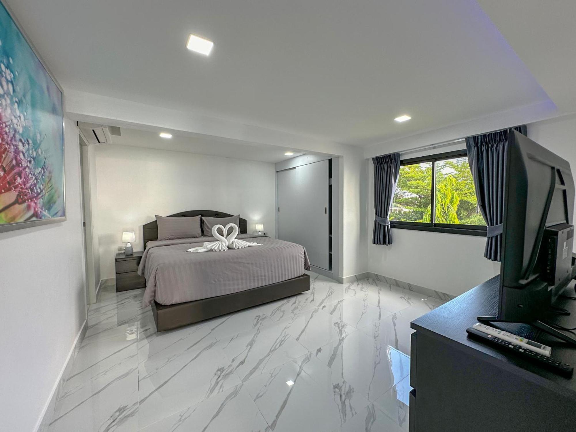 Stunning Beachfront View Luxurious Apartment 40 Jomtien Beach Extérieur photo