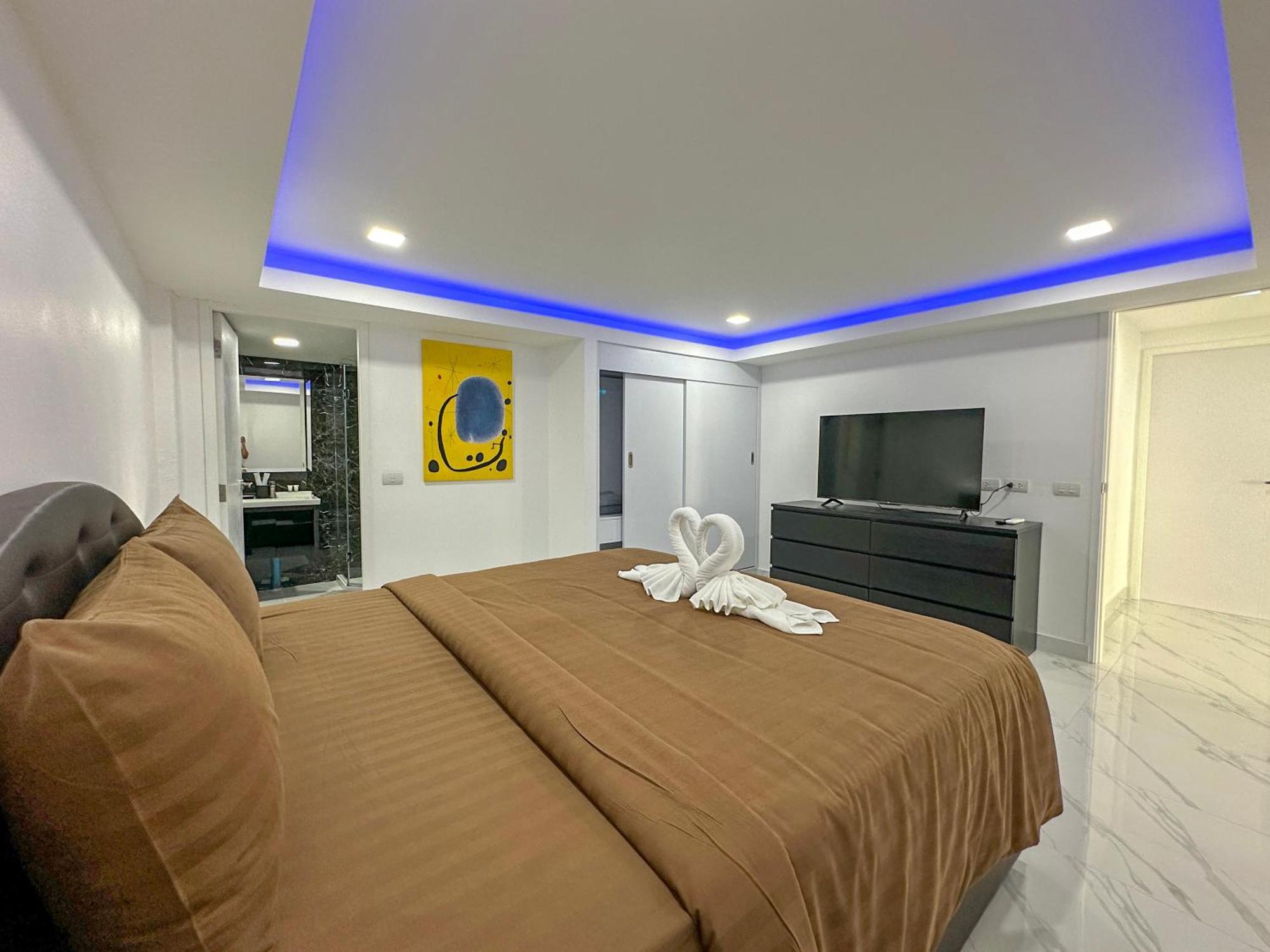 Stunning Beachfront View Luxurious Apartment 40 Jomtien Beach Extérieur photo